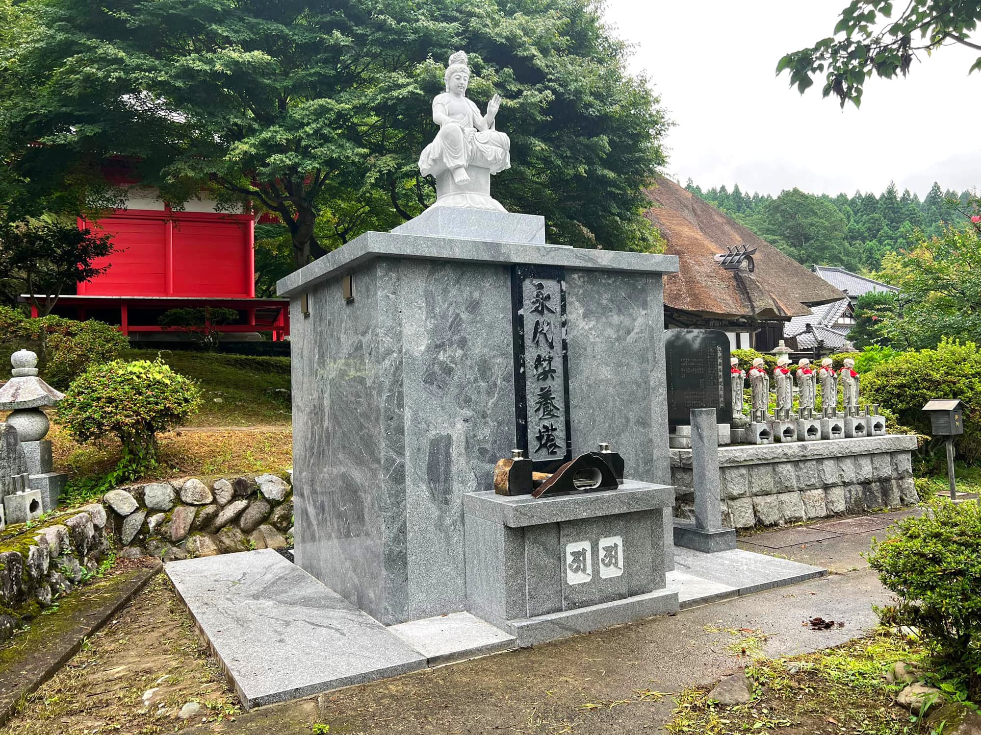 桜川まかべ石で作られた永代供養